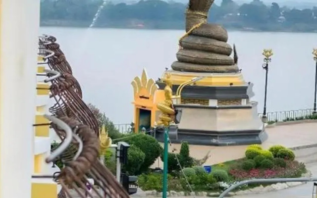 Landmark Nakhonphanom Hotel