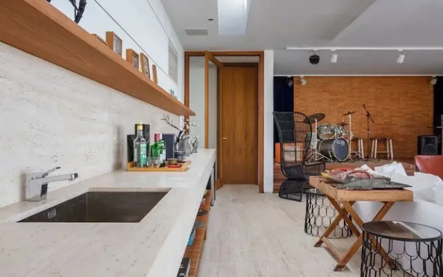 House With Private Beach in Porto Bello Mangaratiba