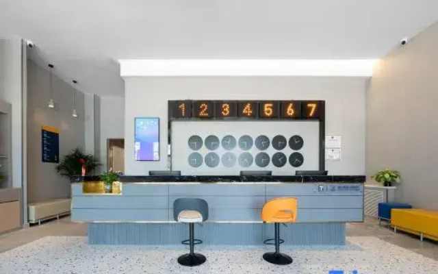 7Days Inn Hotel (Zhangye Gaotie West Railway Station)