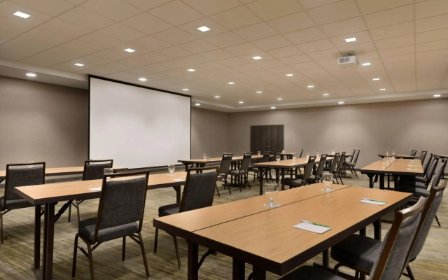Courtyard by Marriott St Paul Woodbury