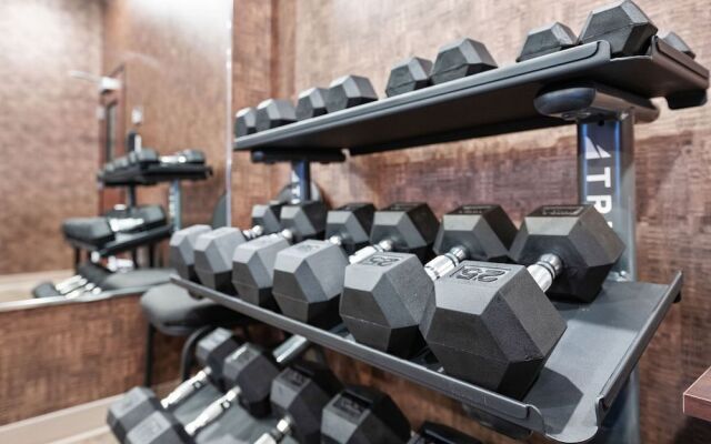 Cobblestone Hotel & Suites - Central Wisconsin Airport