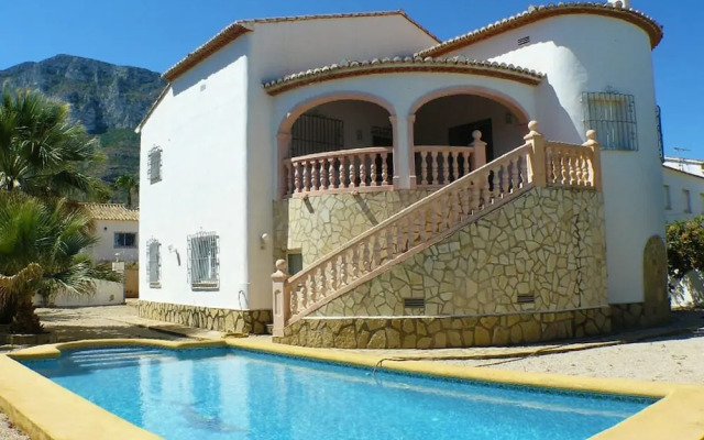 Belvilla by OYO Villa Josefina