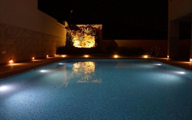 Hotel Presidency Blu Udaipur