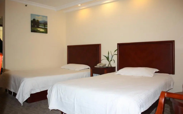 GreenTree Inn ShangHai WuNing Road ZhenPing Road Metro Station Busines