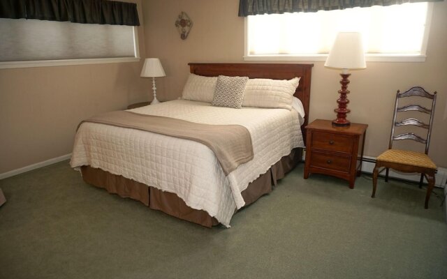 992 Ptarmigan Rd 6 Bedroom Home