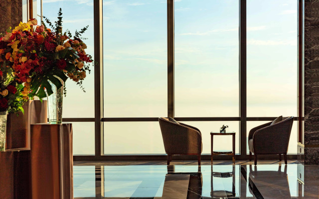 Vinpearl Landmark 81, Autograph Collection