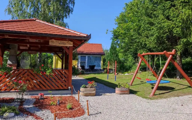 Tina Studio Apartment