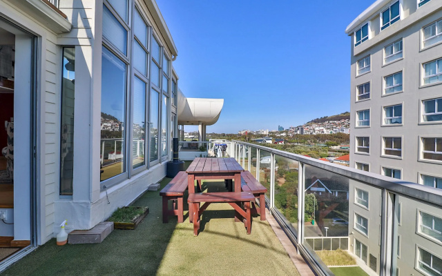 New Cumberland 510 by CTHA, Cape Town