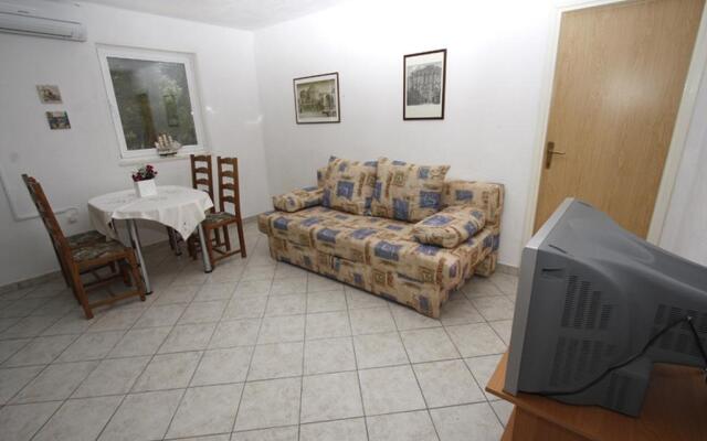 Apartments Vesna Mimice