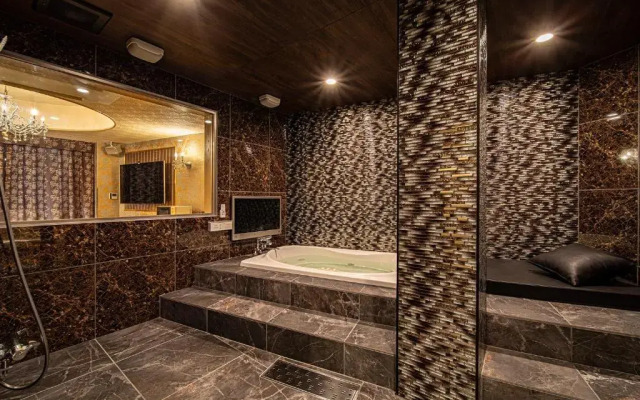 Hotel LaLa (Adult Only)