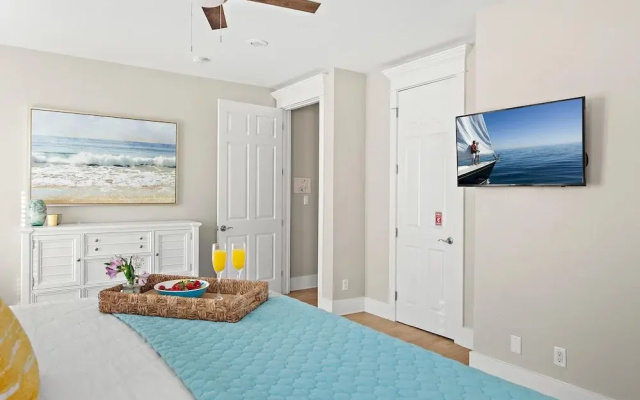 Miramar Beach Villa 111