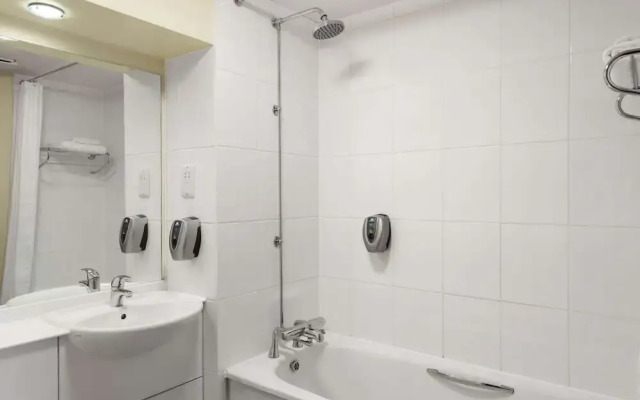 Days Inn Hamilton