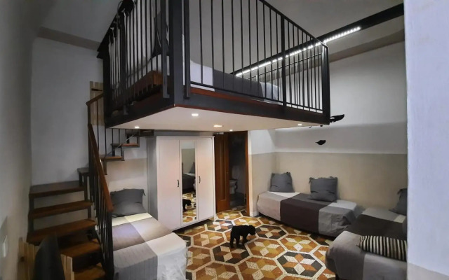 Hotel Avalon