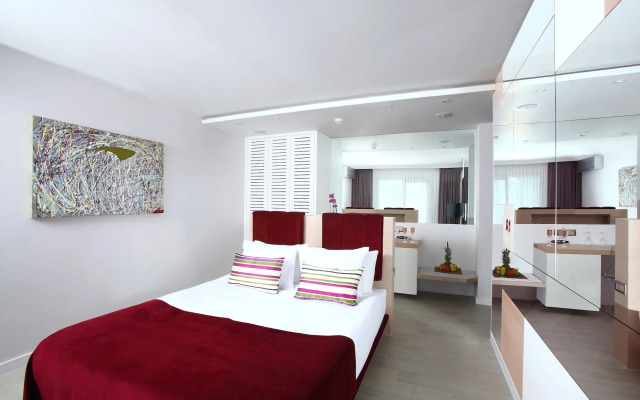 No:81 Hotel