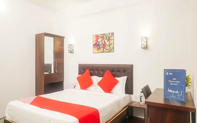 OYO 13304 Divine Destination