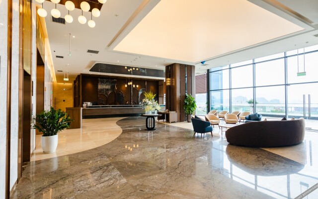 Muong Thanh Luxury Ha Long Centre II (Former Muong Thanh Luxury Ha Long Residence)