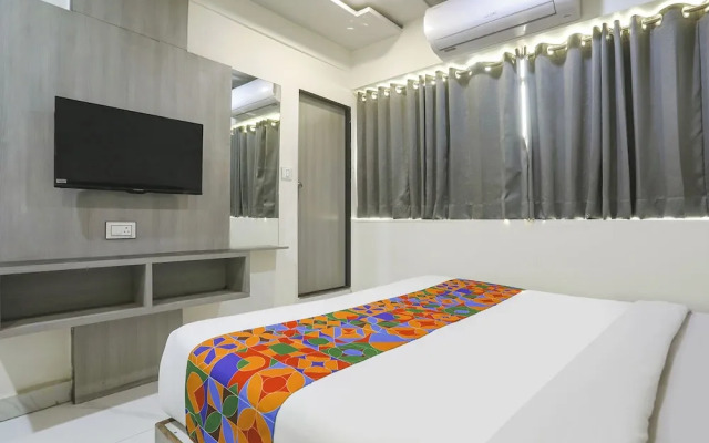 FabHotel S.S - Opp. Vishwakarma Engineering College