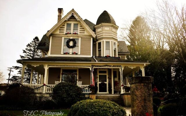 The Historic Morris Harvey House