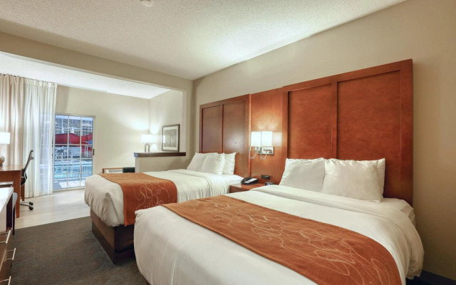 Comfort Suites Appleton Airport