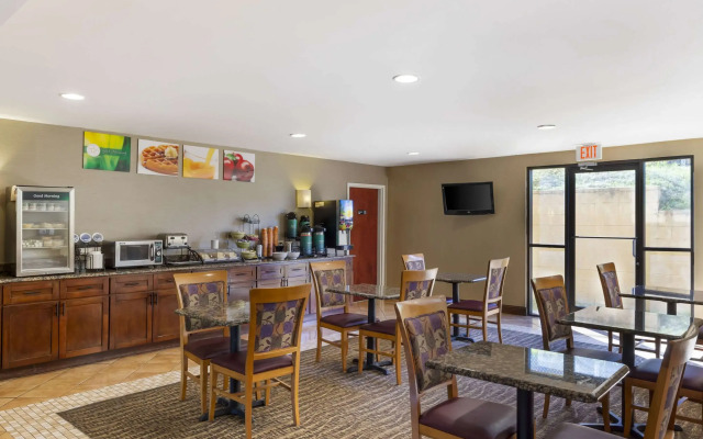 Quality Inn Raleigh Downtown