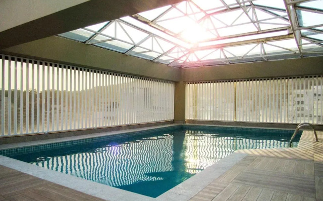 Timo Apto a 200m - Praia das Pitangueiras Guaruj