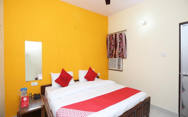 OYO Flagship 22406 Shree Shree Guest House