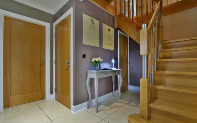 Rabbits Nest Bed & Breakfast