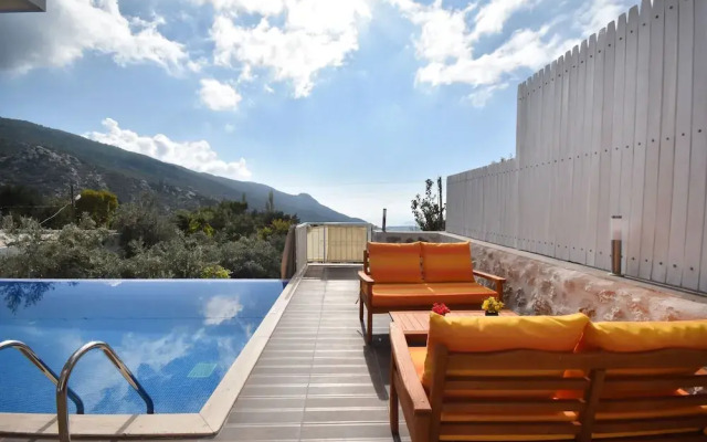 KAL1590 Villa Zeytin Islamlar 2 Bedrooms