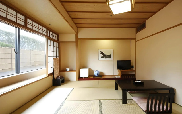 Hotel Hiroshima Garden Palace