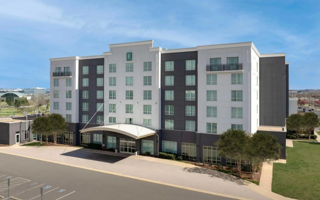 Embassy Suites by Hilton Dulles North Loudoun