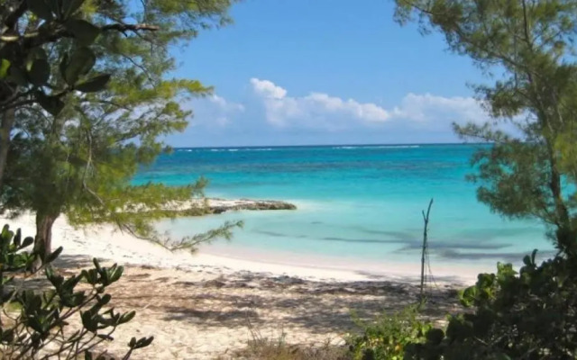 43° Parallelo (Adults Only)