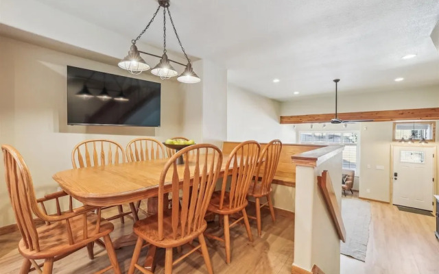 Cedars 24 3 Bedroom Duplex