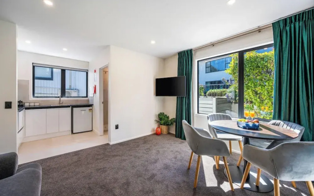 Luxe Suites and Apartments