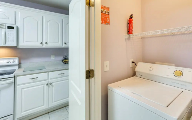 Tranquil Thomasville Retreat w/ Deck + Dining Area