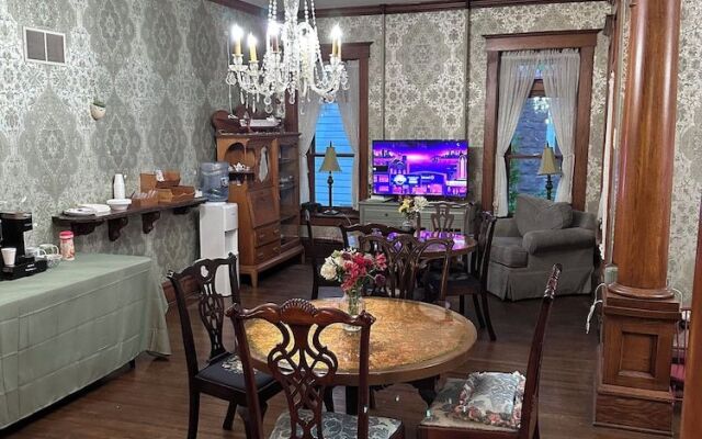 VAAST Bed & Breakfast