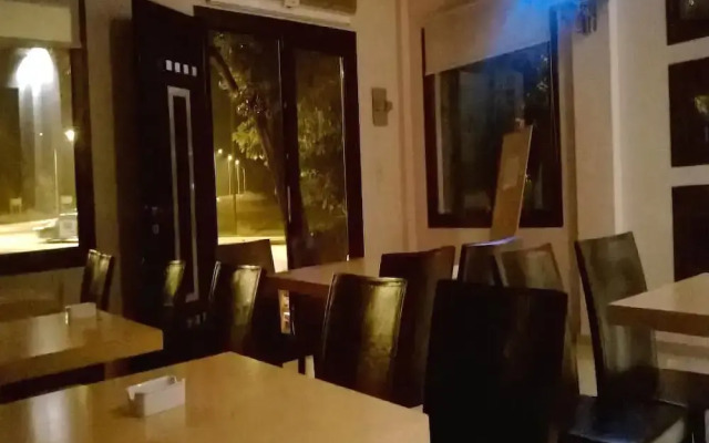 Avaton Hotel