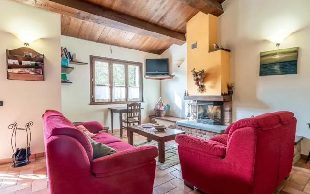 Nice Home in Badia Tedalda AR With 10 Bedrooms, Wifi and Outdoor Swimming Pool