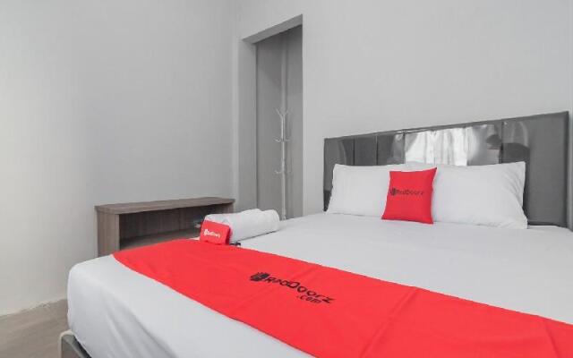 RedDoorz Syariah near Wisata Situ Gunung Sukabumi