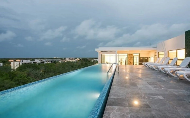 Perfect Studio Light and Nature in Aldea Zama
