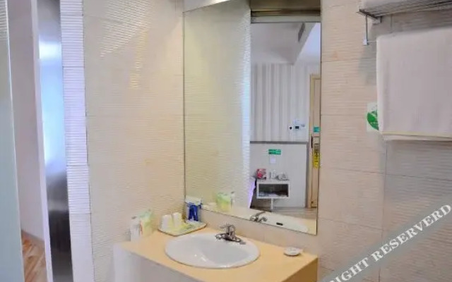 Yicheng Hotel Feicheng New Bus Station