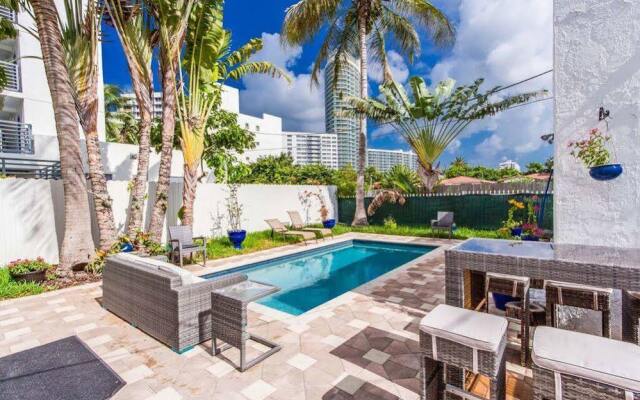 Villa Colors of South Beach