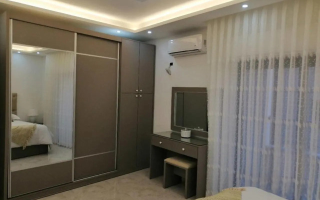 Amazing one Bedroom Apartment in Amman, Elwebdah 2
