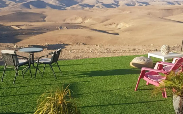 Sun, Mountain & Adventure - Boutique