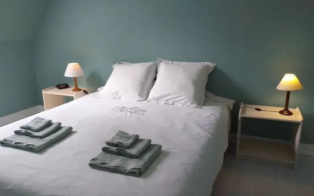 Modern Apartment in Bayeux Normandy in the Town Center