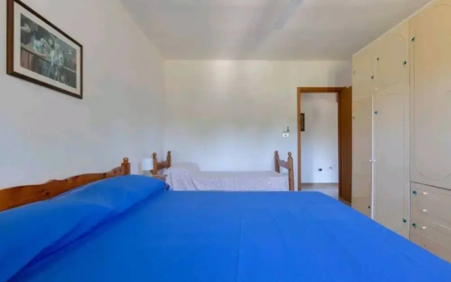 Villa With Garden and Relaxing Atmosphere