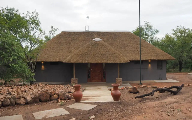 Pata Pata House