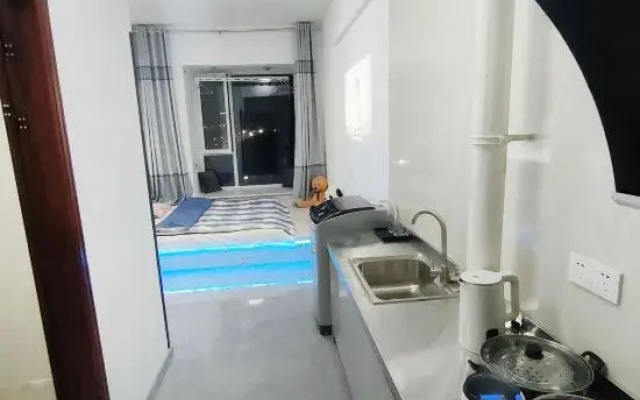 Qiaokeli Smart Self-checkin Apartment (Yuci University Town)