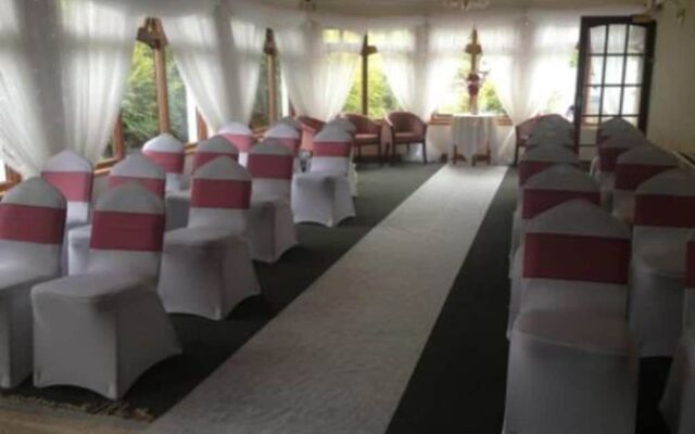 Lomond Hills Hotel