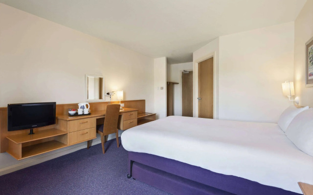 Days Inn by Wyndham Lockerbie Annandale Water