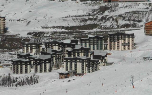 Appartement Les Menuires, 1 pièce, 3 personnes - FR-1-344-247